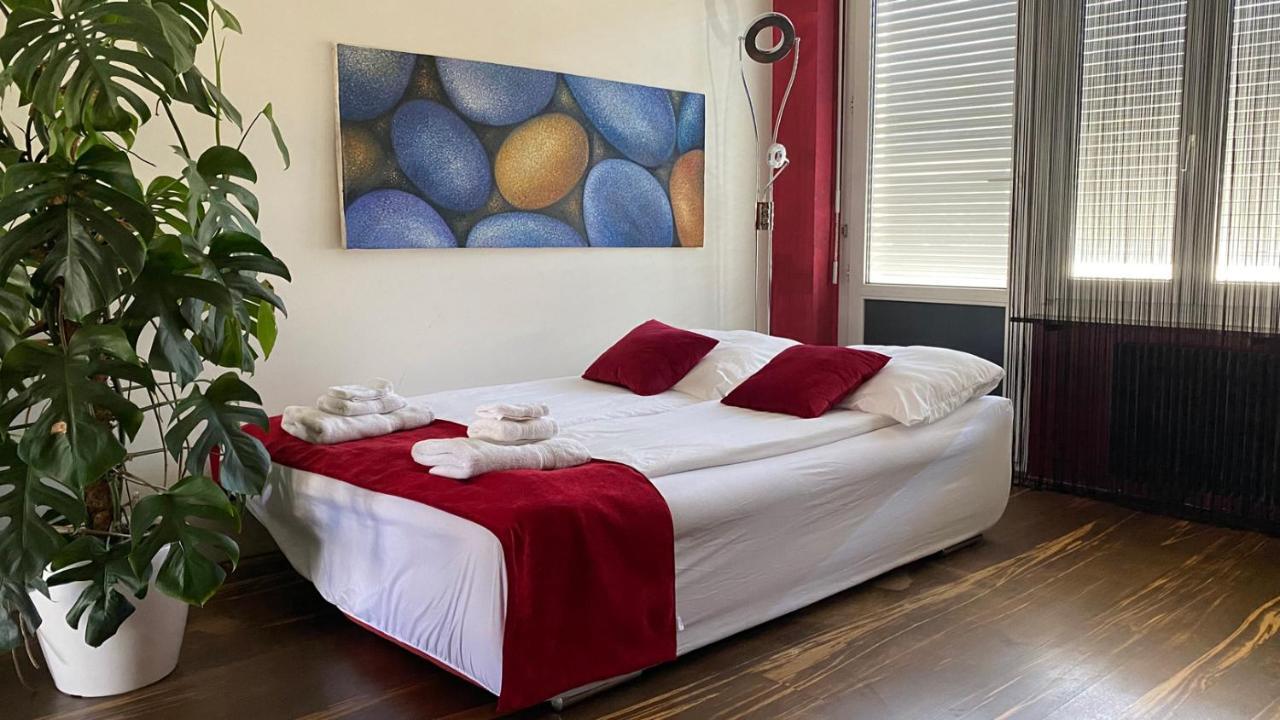 Special Retreat & Home-office & Workplace